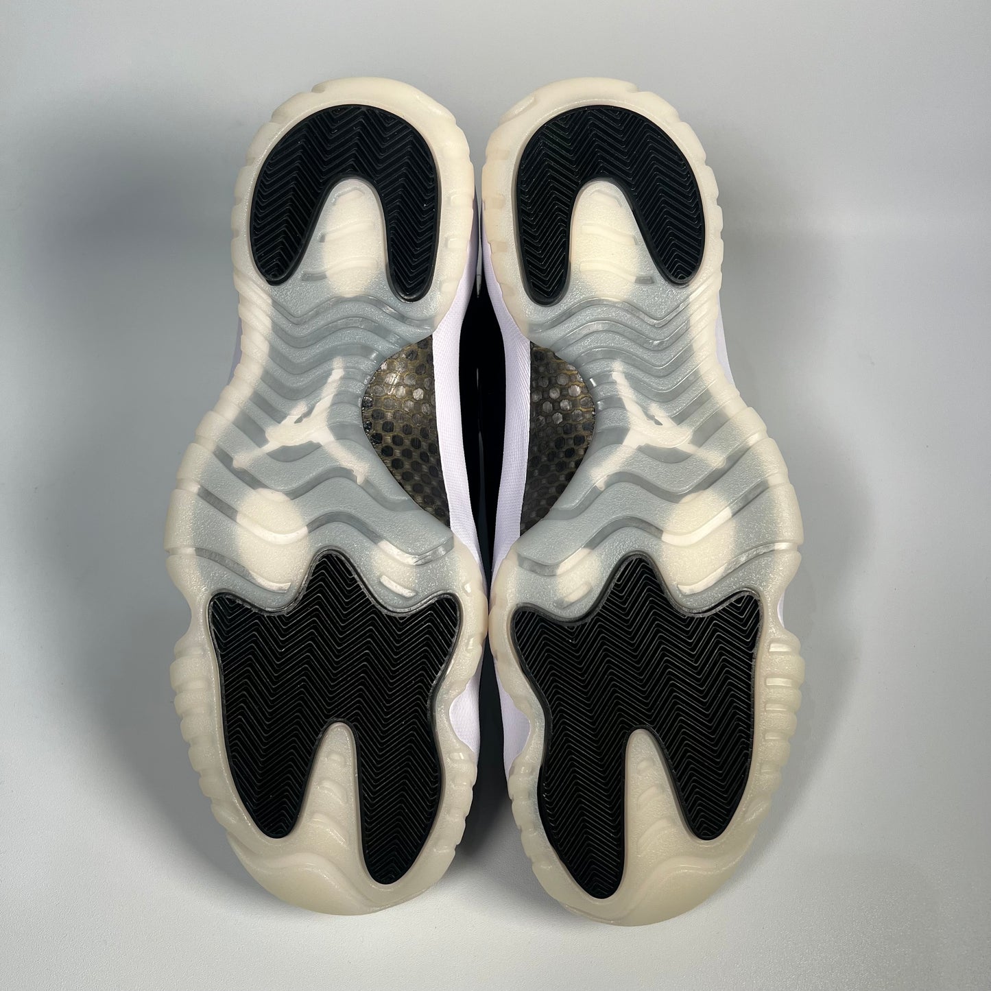 Jordn 11 DMP Graditude (2023) Size 12 NEW S17576