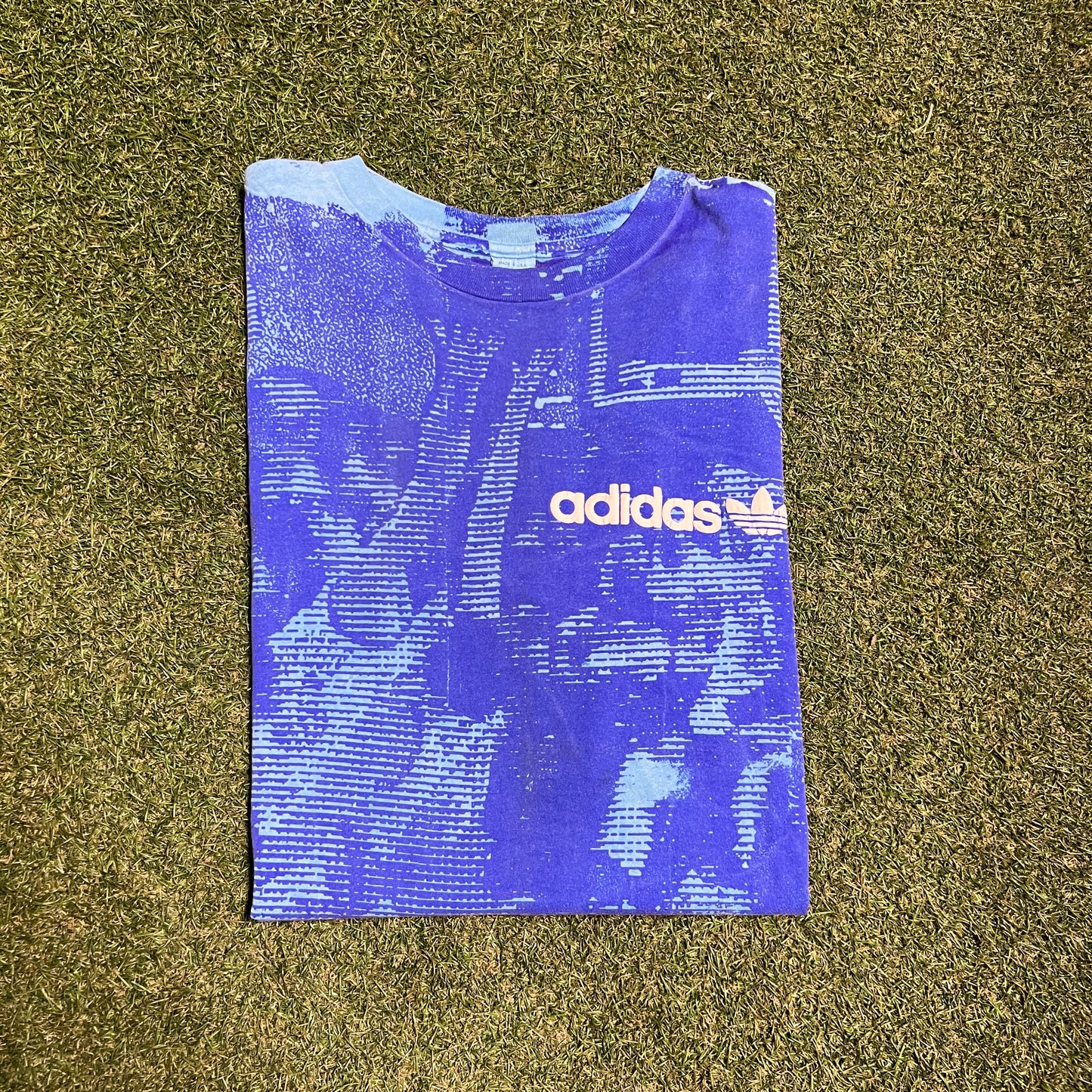 1990s Adidas Puff Print AOP Blue Tee Size XL USED v16074