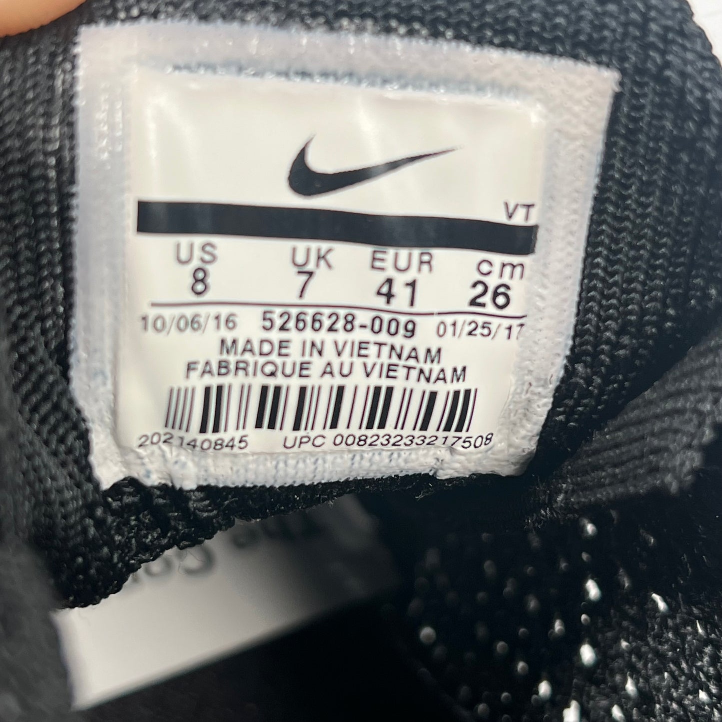 Nike Flynite Racer Triple Black (2016) Size 8 NEW s17973
