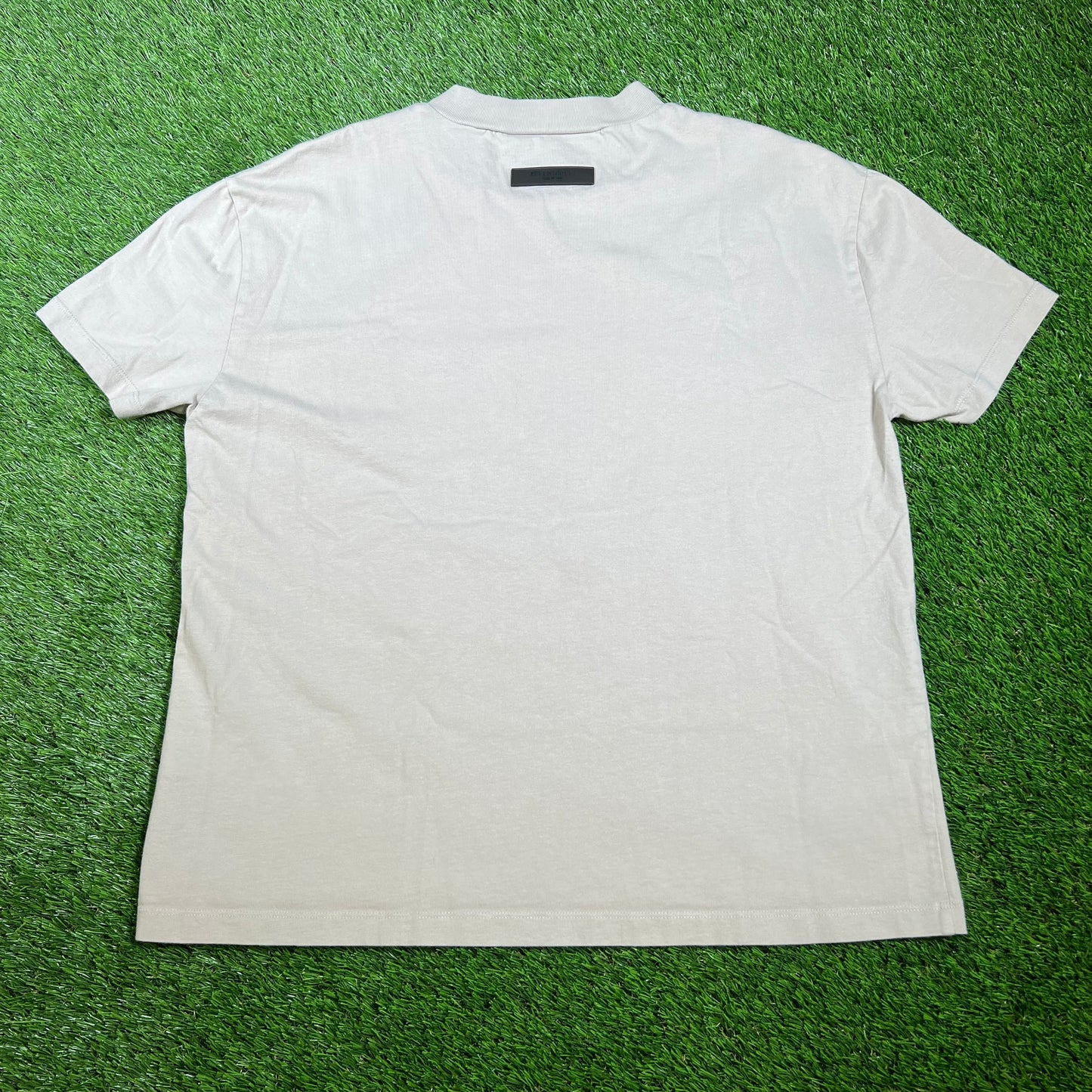 Fear of God FOG Essentials Gre Logo Tee Size Medium USED x14283