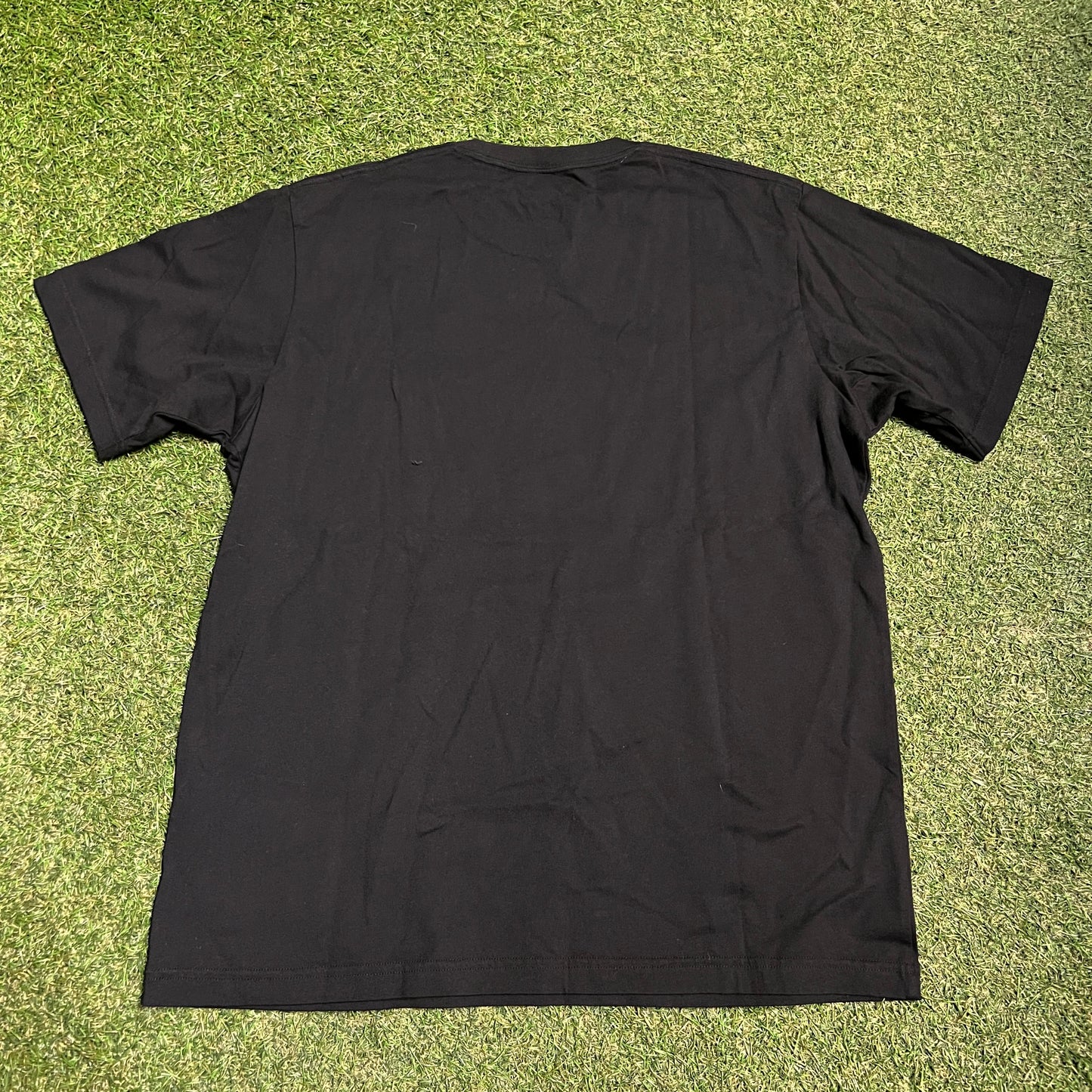 Uniqlo Pokemon Daniel Arsham Mewtwo Black Tee Size Medium NEW x13908