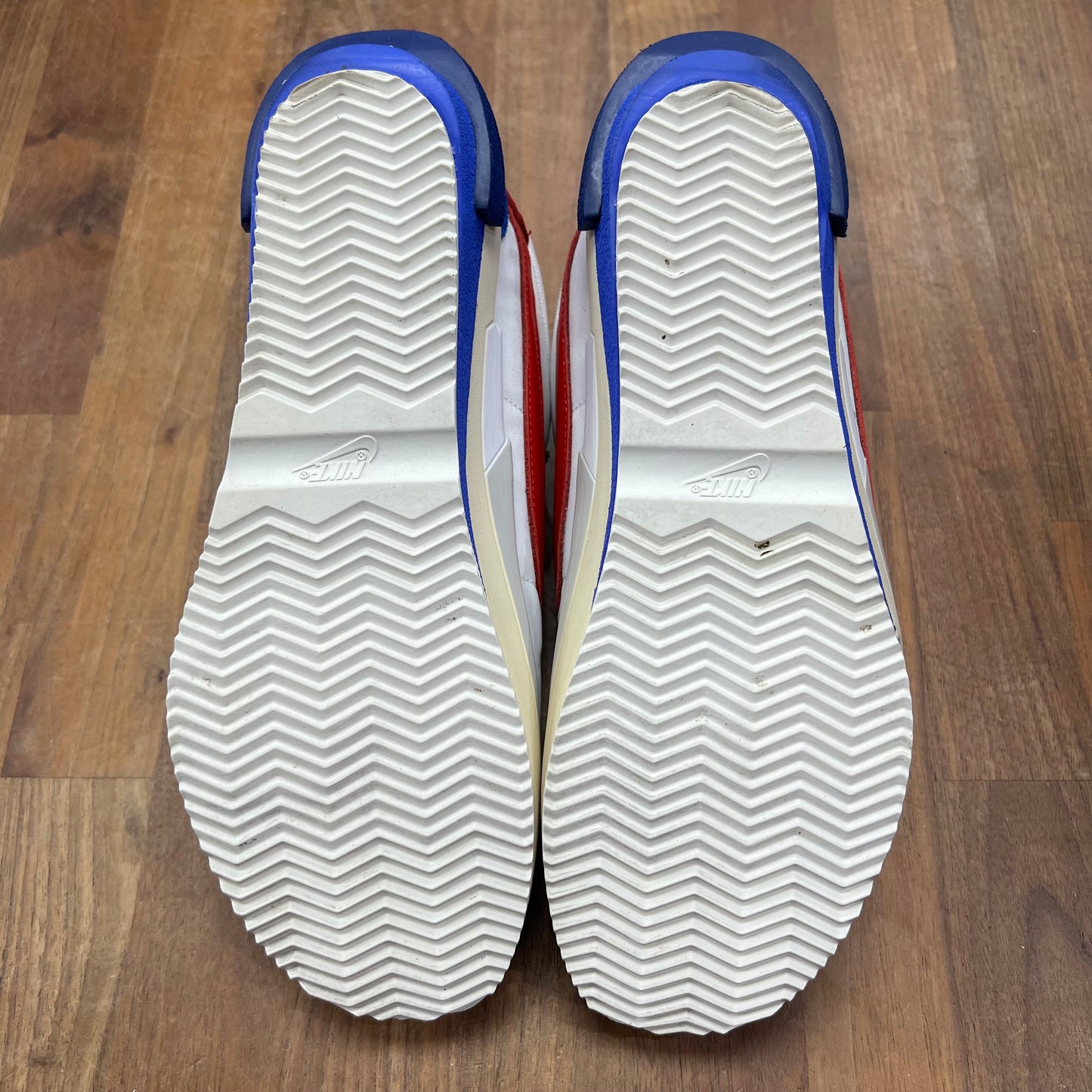 Nike Zoom Cortez SP Sacai White University Red Blue Size 9 USED S17128