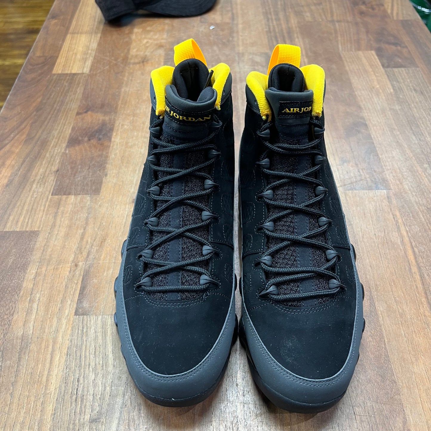 Jordan 9 Dark Charcoal University Gold Size 10 NEW s16929