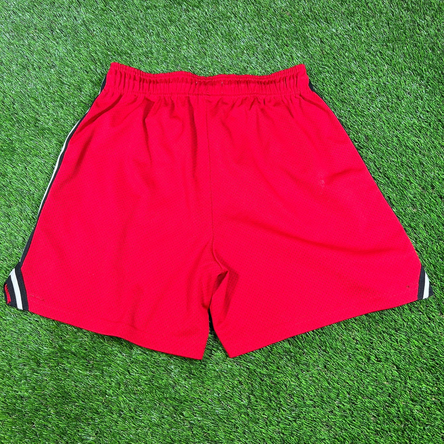 Eric Emanuel Black Pipping Red Shorts Size XL USED x14396