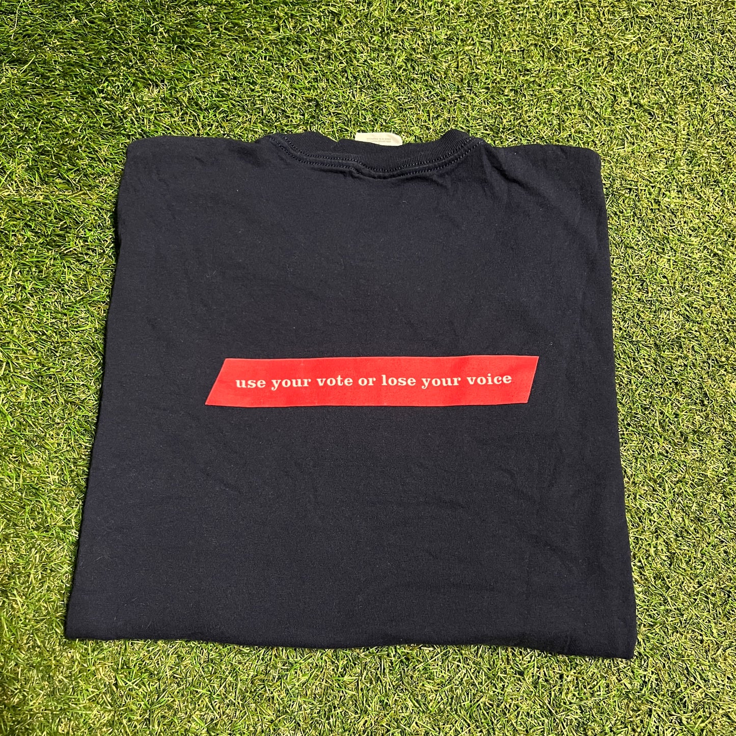 2000 MTV Choose or Lose Vote Navy Blue Tee Size Large USED v16146