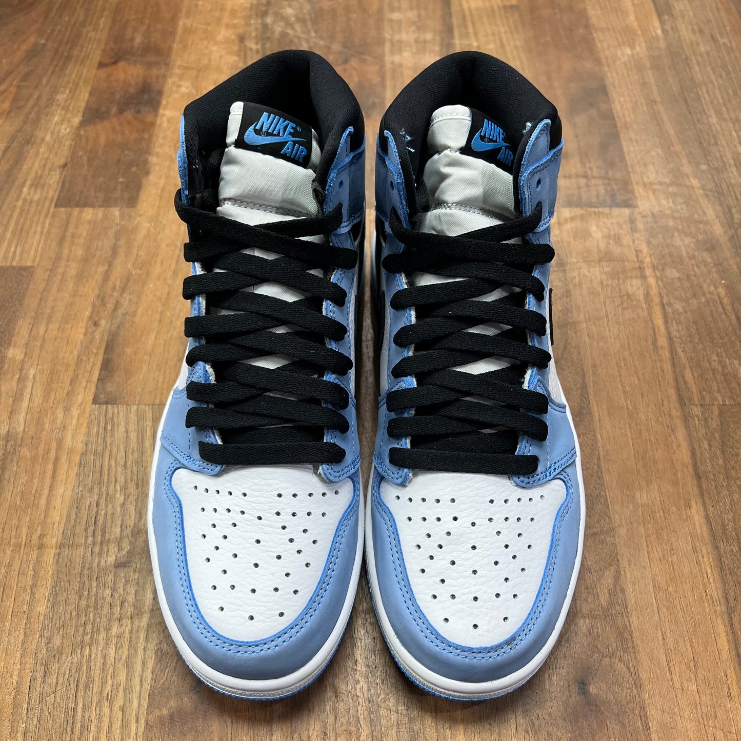 Jordan 1 University Blue Size 8.5 NEW s16365