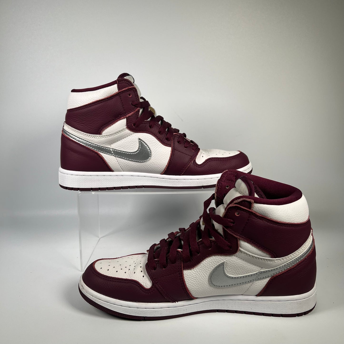 Jordan 1 High Bordeaux (2021) Size 10 USED s17890