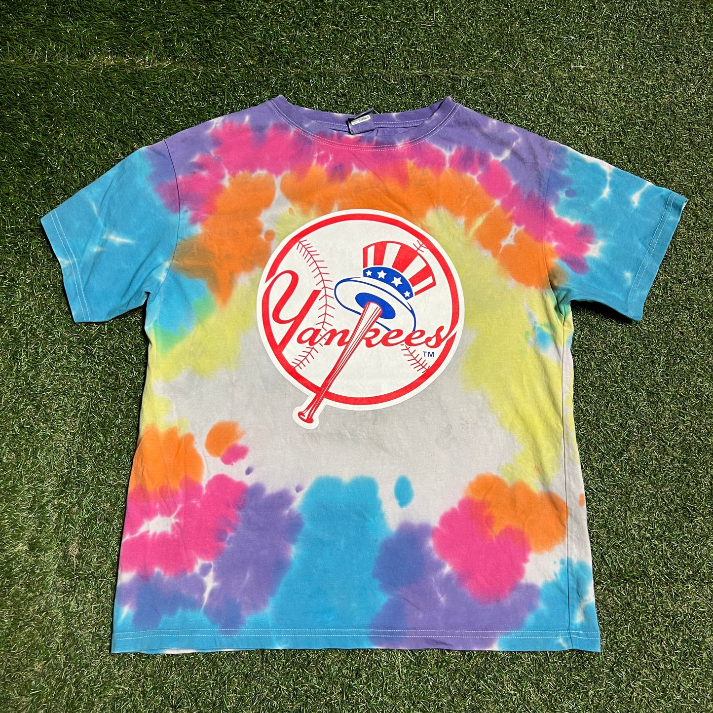 Eric Emanuel x Yankees Tie Dye Tee Size Small USED x14178