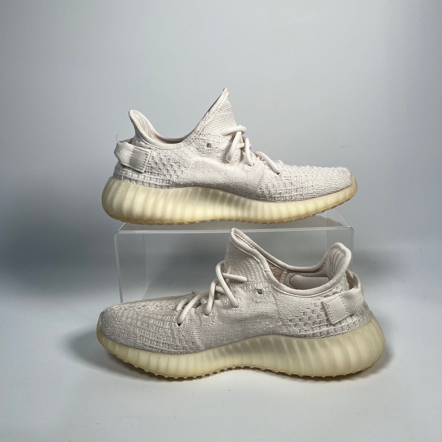 Yeezy 350 Bone Size 7.5 USED s17485