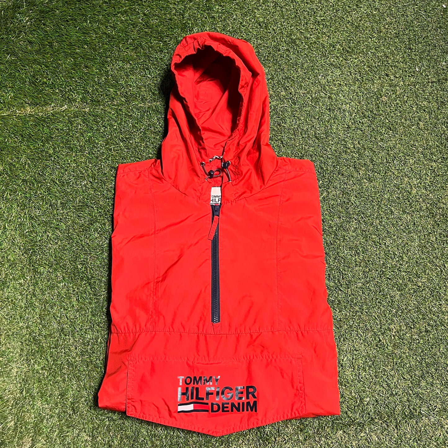 Tommy Hilfiger "Denim" Red Light Windbreaker Size XL USED v16357