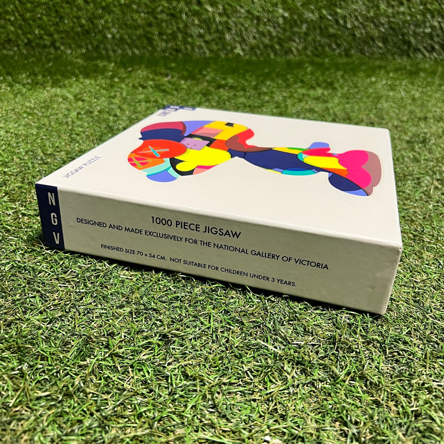 Kaws Snoopy jigsaw puzzle piece USED x8414