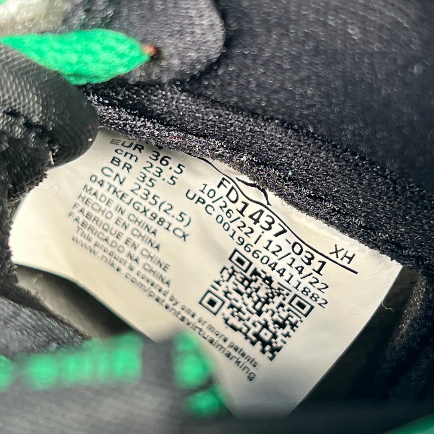 Jordan 1 High Lucky Green (2022) Size 4.5y USED s17697
