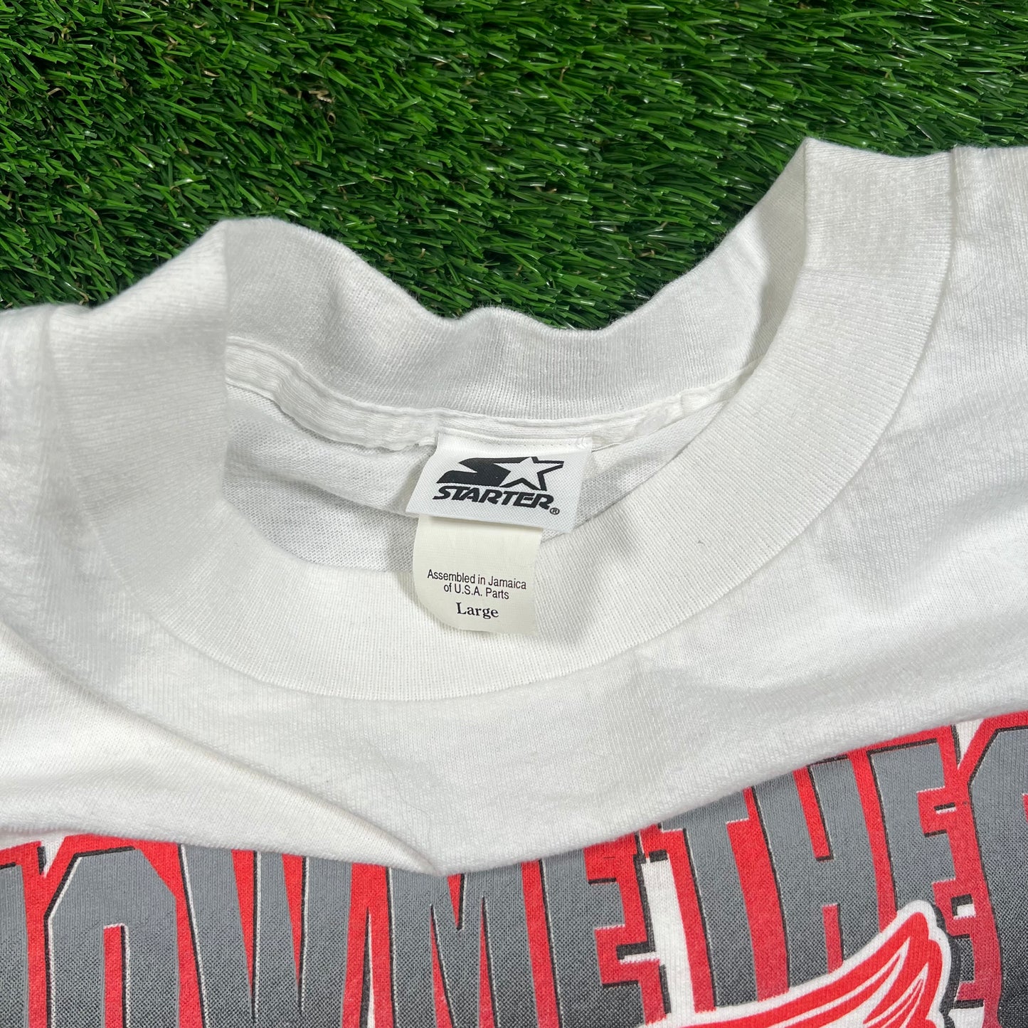 1997 Detroit Red Wings Stanley Cup Champions "Show Me The Cup" White Tee Size Large USED v18488