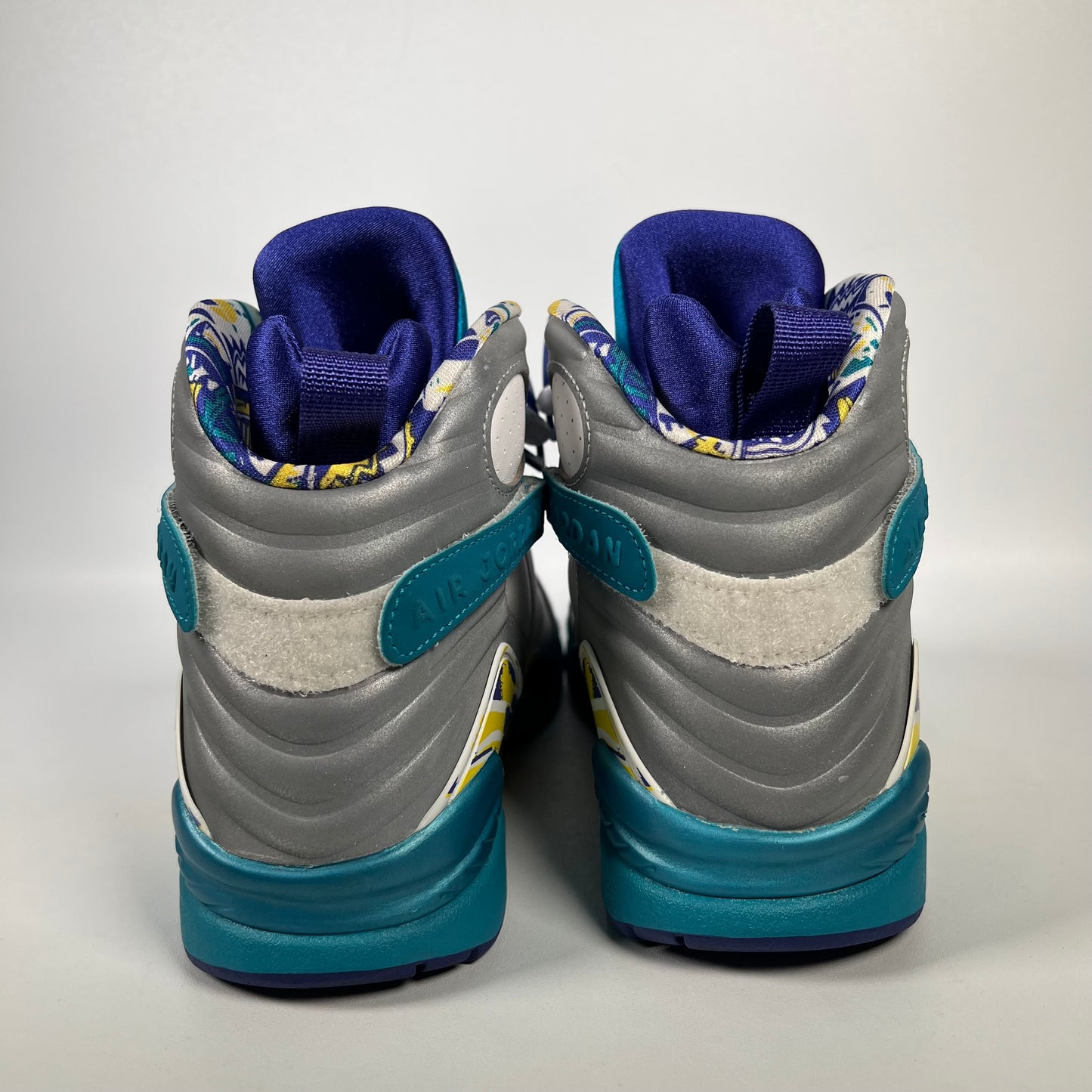 Jordan 8 White Aqua (2019) Size 8M/9.5W USED s18597