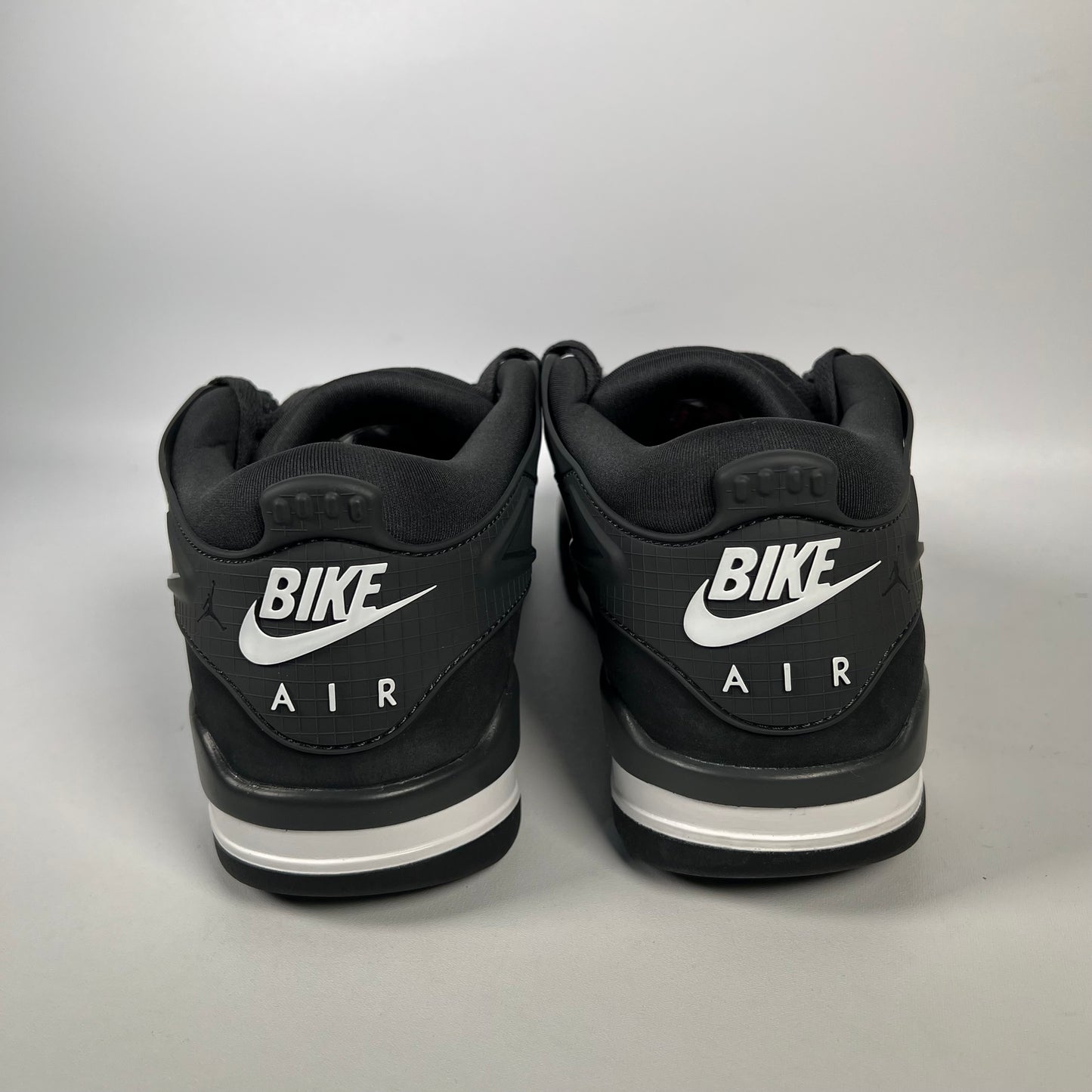 Jordan 4 RM SP Nigel Sylvester Driveway Grey (2024) Size 8.5 USED s18522