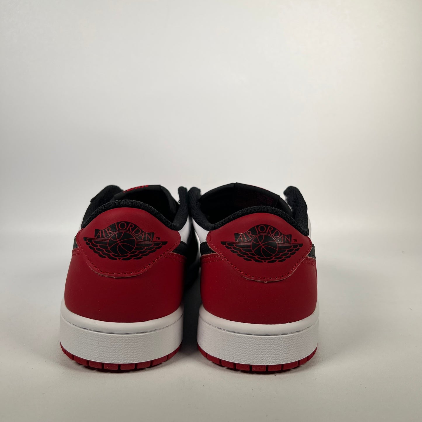 Jordan 1 Low Black Toe (2023) Size 8.5 NEW s18656
