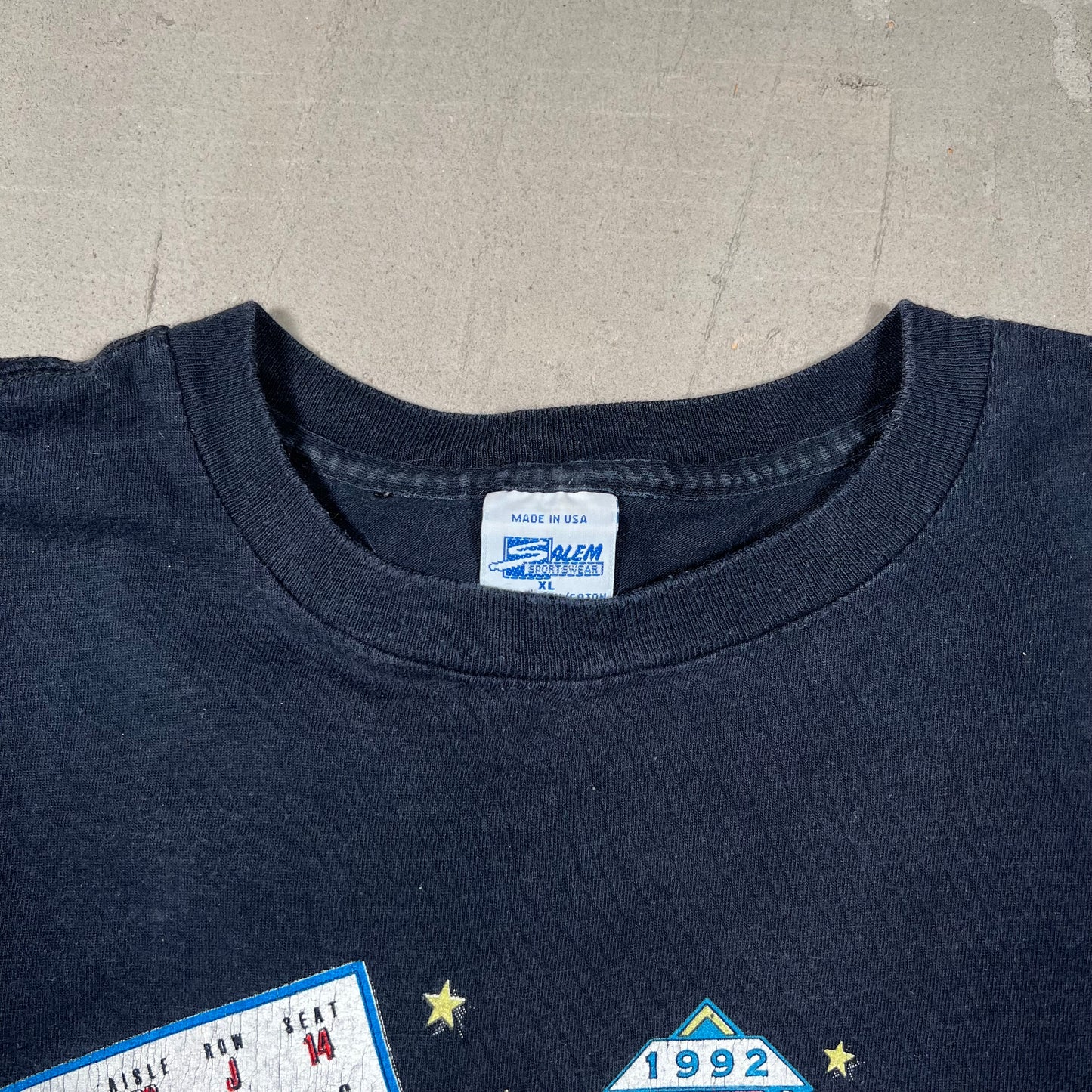 1992 World Series Navy Tee Size XL USED v19101