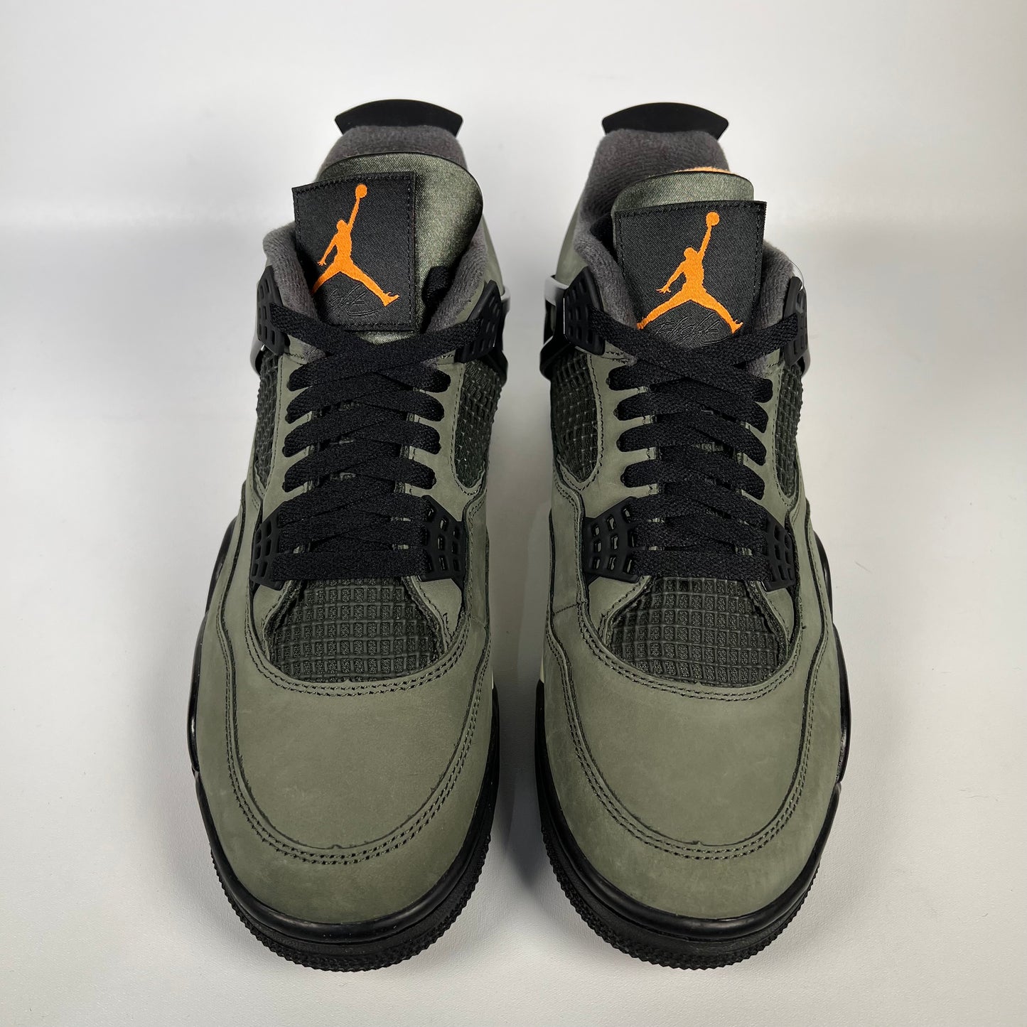 Jordan 4 Undefeated (2025) Size 9.5 NEW s17937