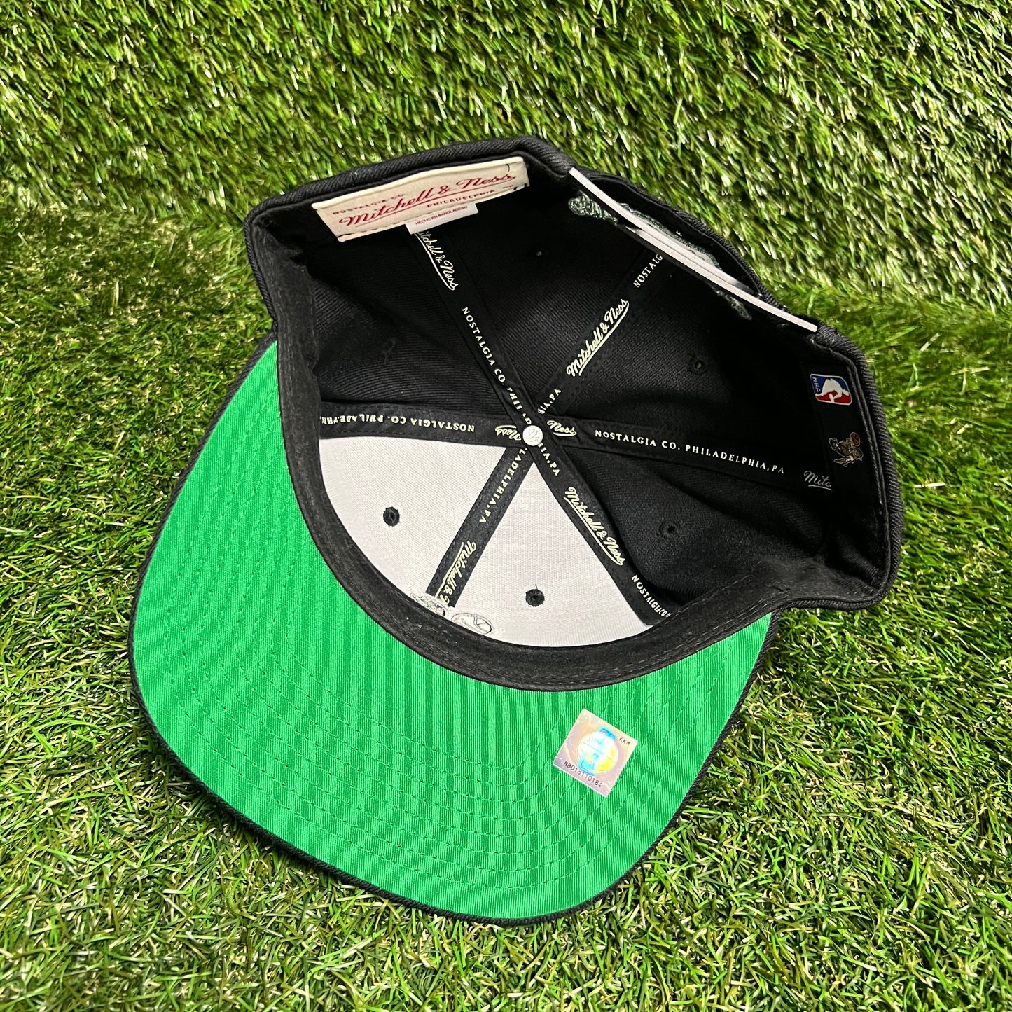 Mitchell & Ness Boston Celtics Black Hat One Size USED v15996