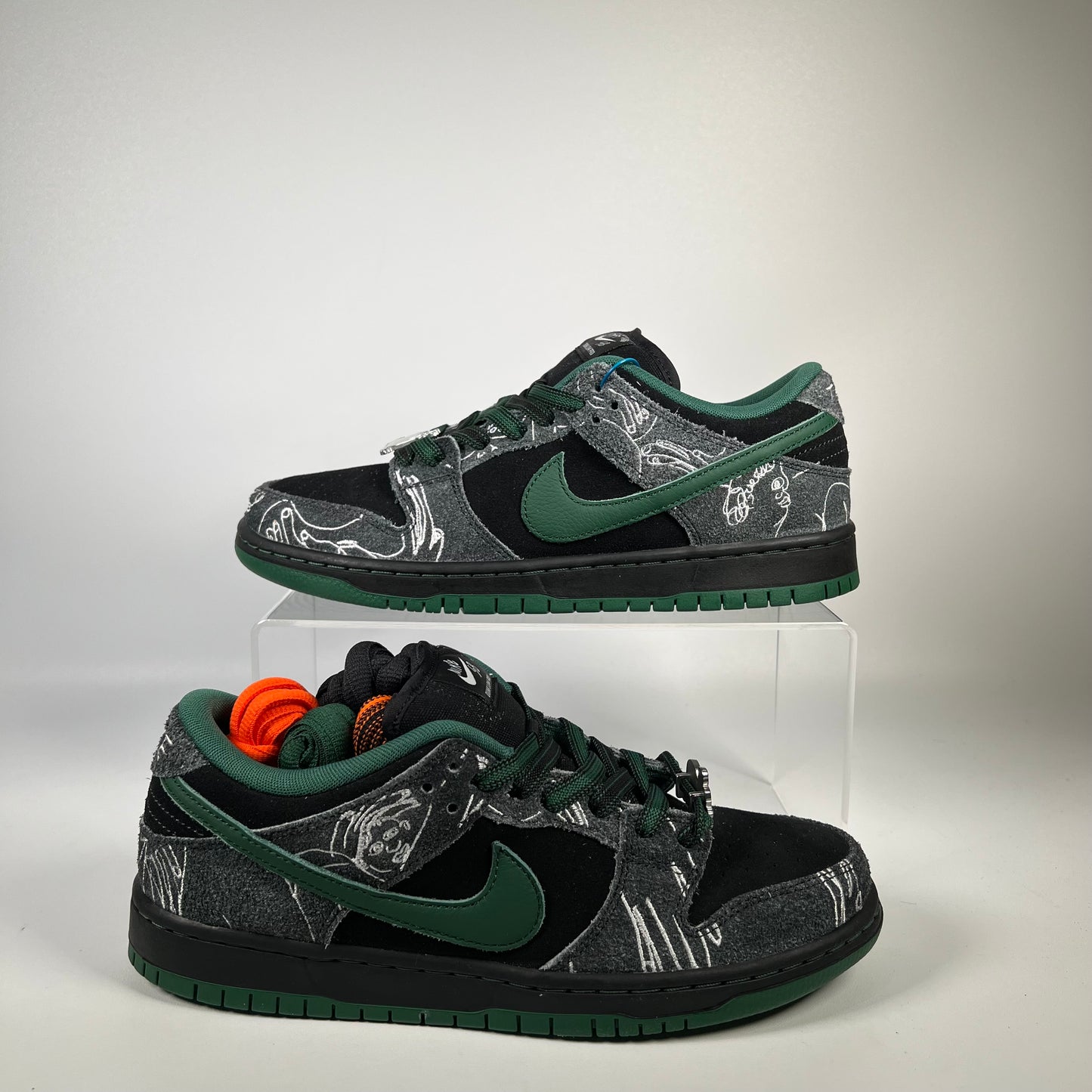 Nike SB There Skateboards (2024) Size 9 NEW s18678