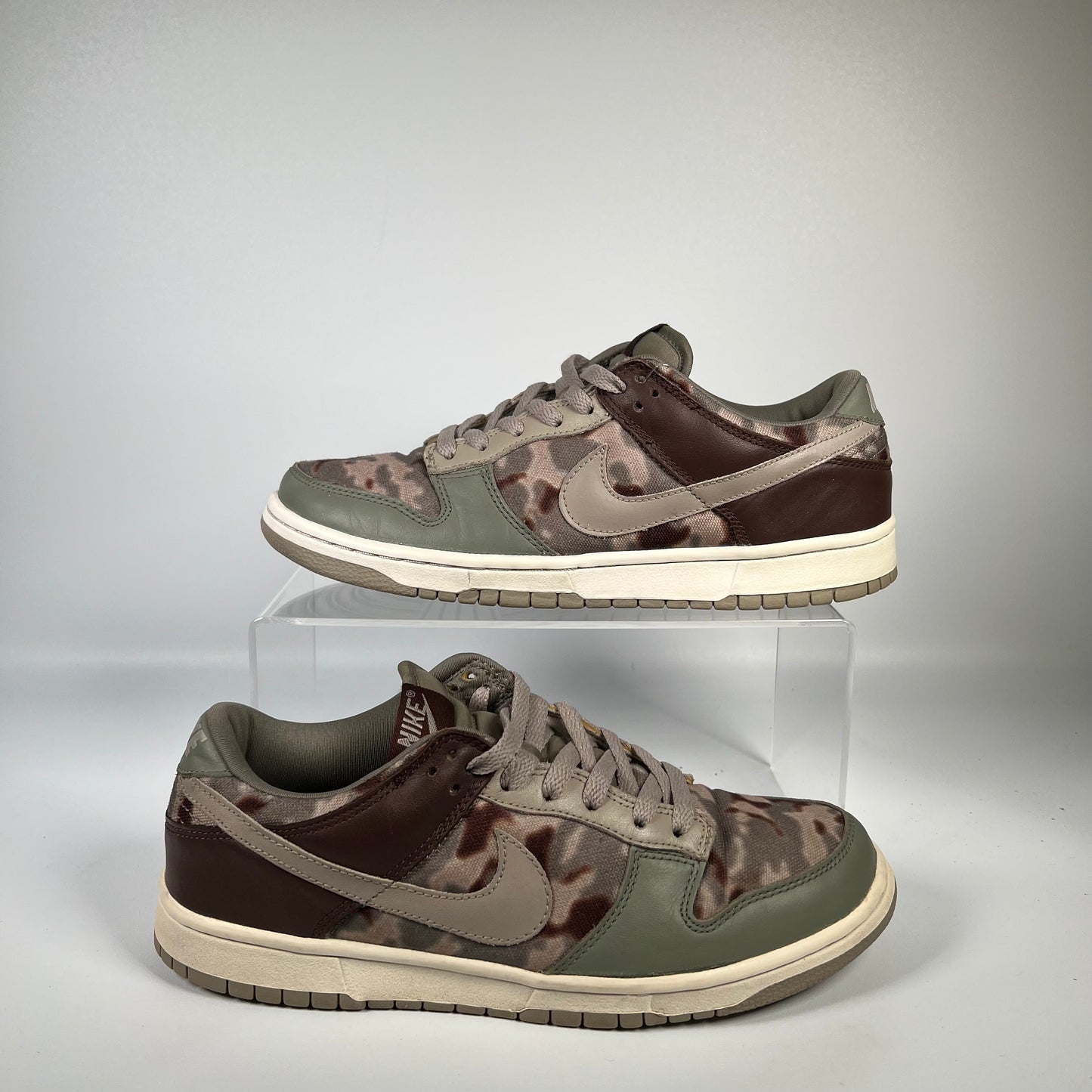 Nike Dunk Low Camo (2003) 307-696351 Size 9.5 USED s1845