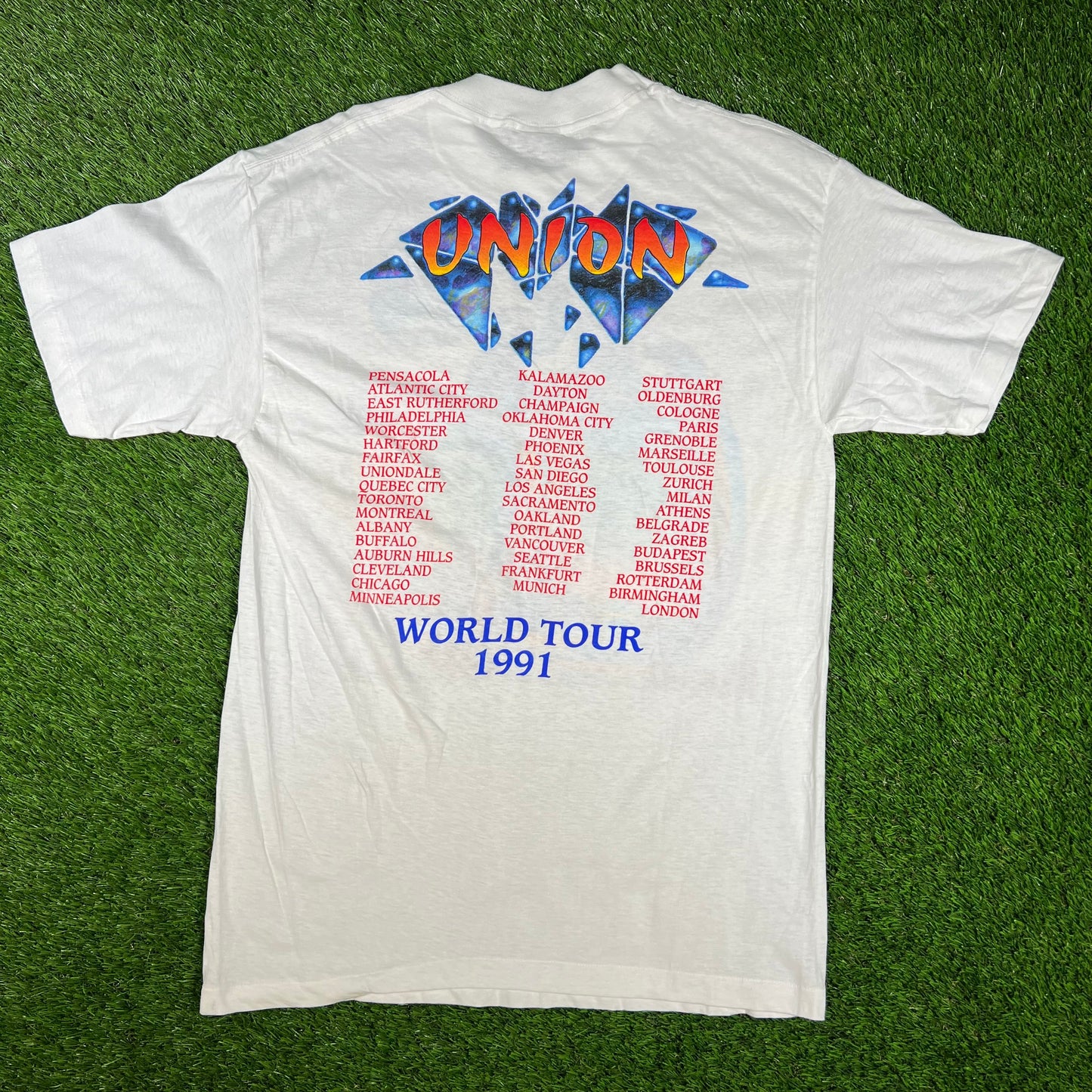 1991 YES Union Tour White Tee Size Large USED v16610