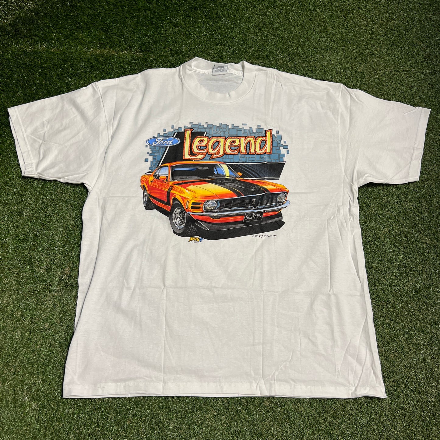 1993 Ford Legend Racing Car White Tee Size XXL USED v16430