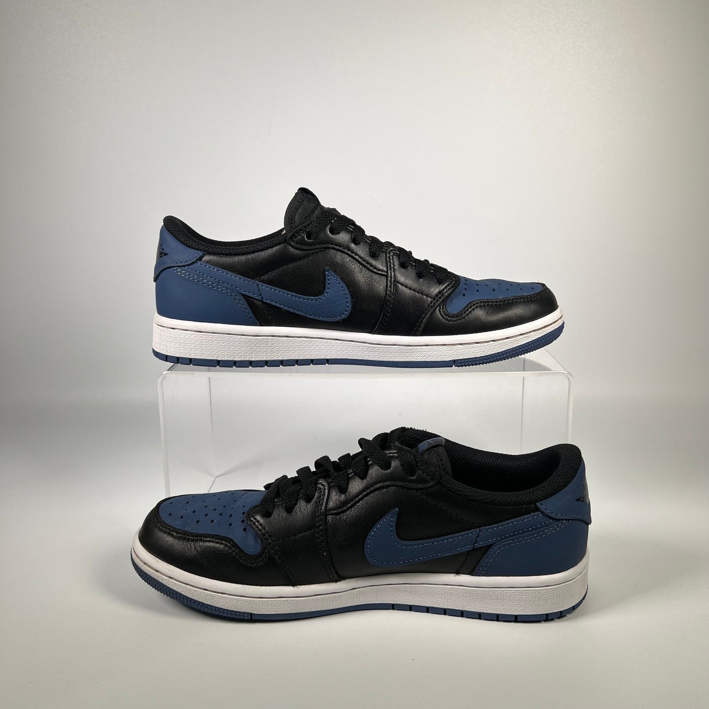 Jordan 1 Low Mystic Navy (2022) Size 6.5 USED s18124