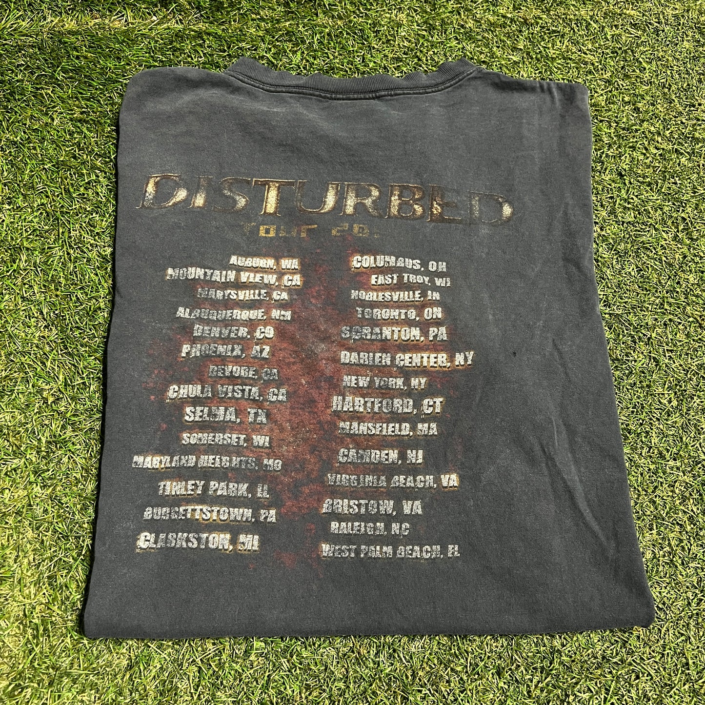 200 Disturbed Tour Black Tee Size XL USED v16393