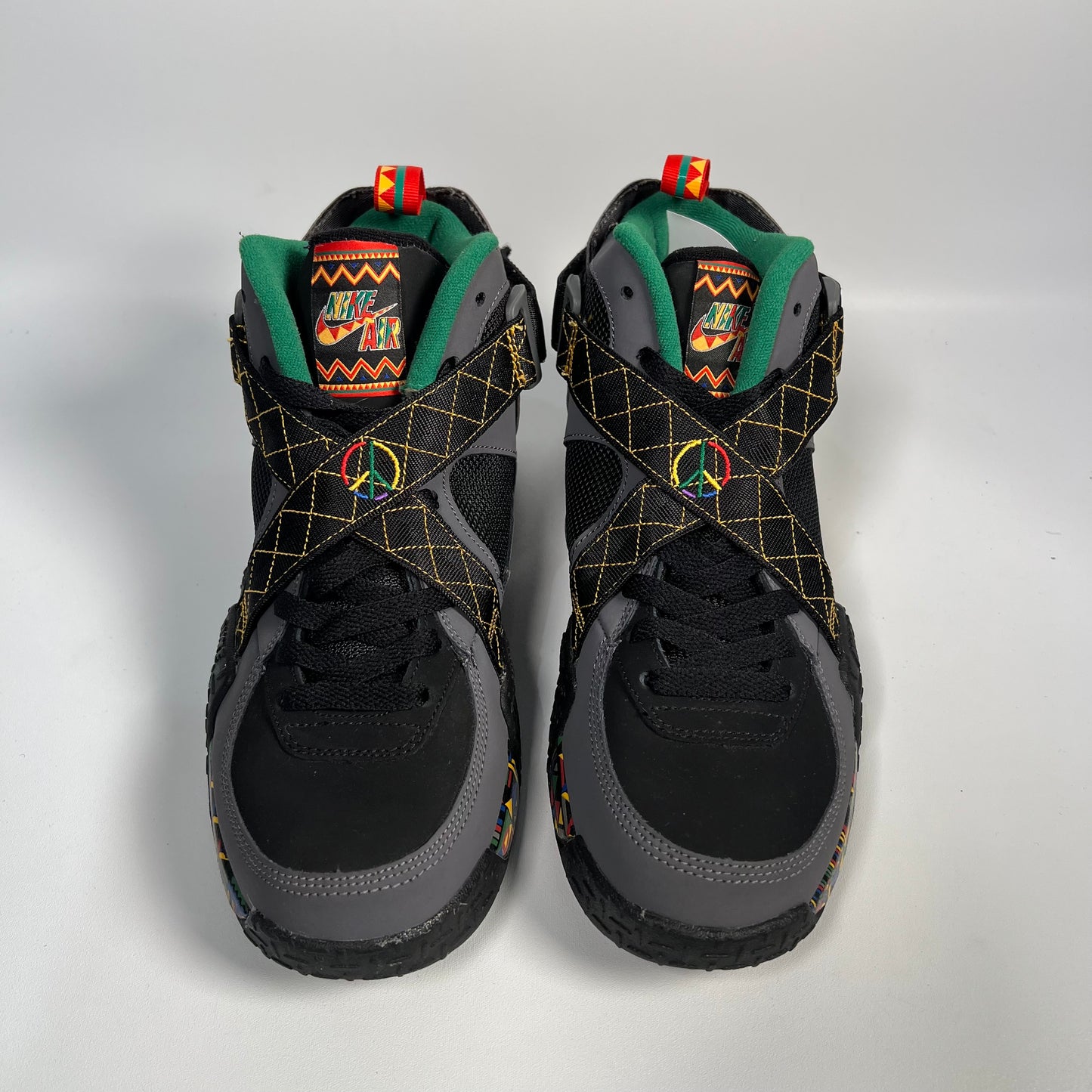 Nike Air Raid Peace (2014) Size 9 USED s17656