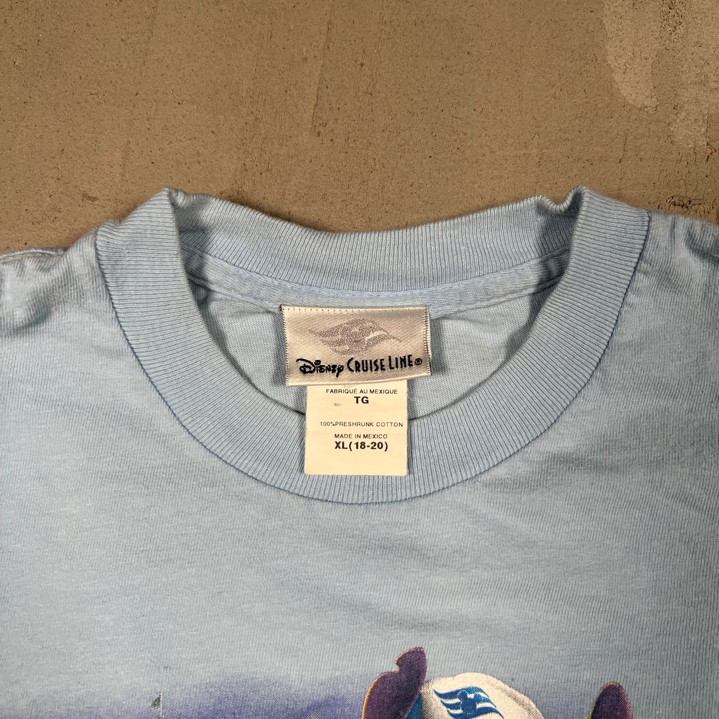 Y2K Disney Cruise Line Castaway Cay Light Blue Tee Size Small USED v19142
