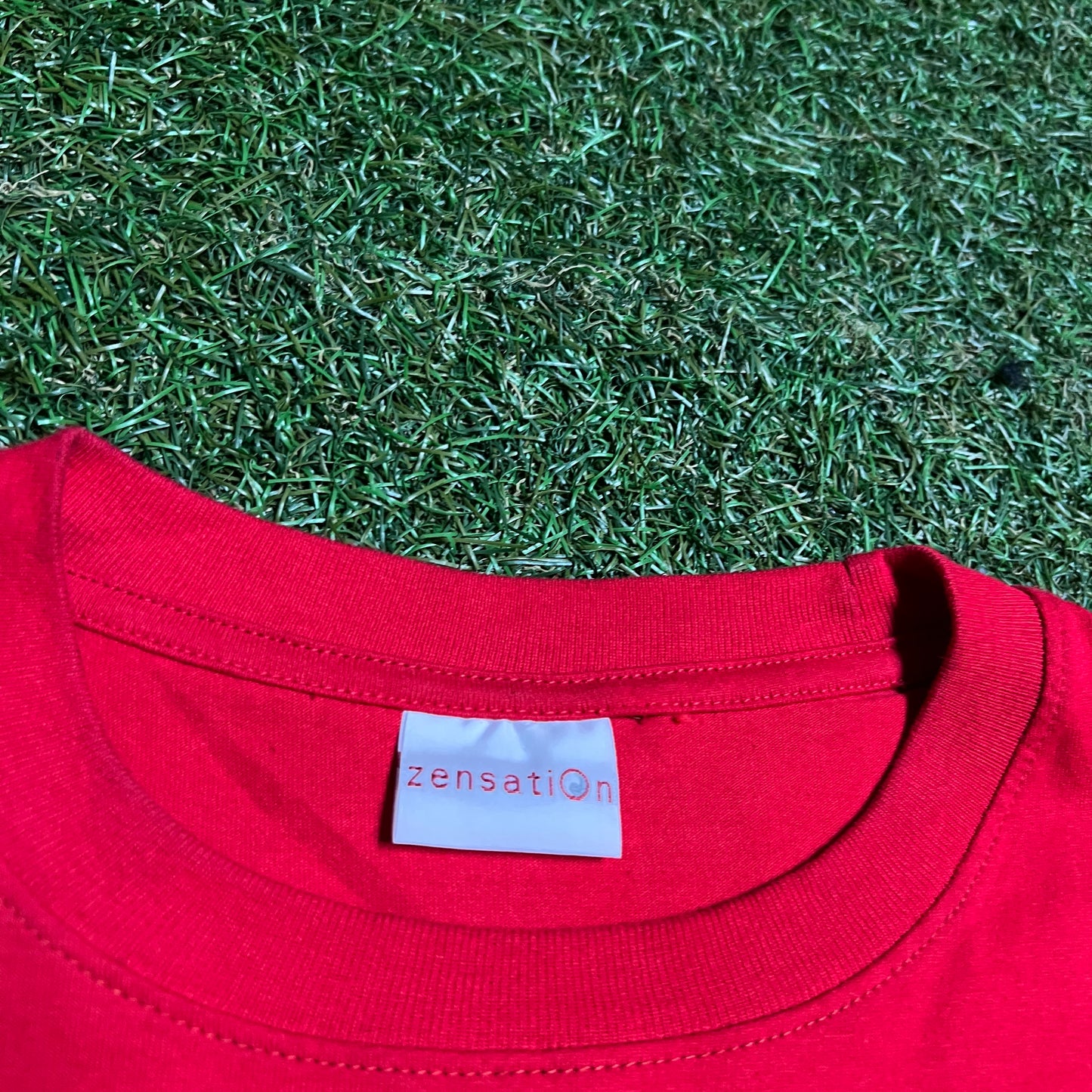 Zensation Red Dragon Art Tee Size XL USED v15976