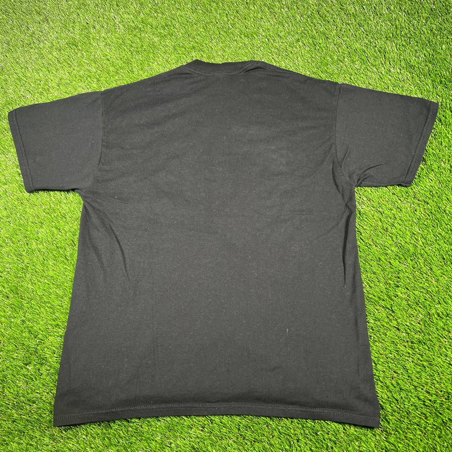 Y2K Naught by Nature Black Tee Size Large USED v16967