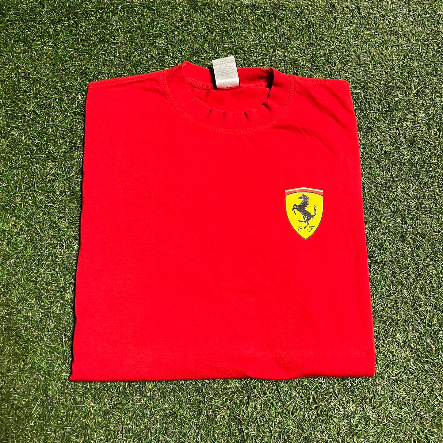 2002 Ferrari World Tour Red Tee Size Large USED v16465