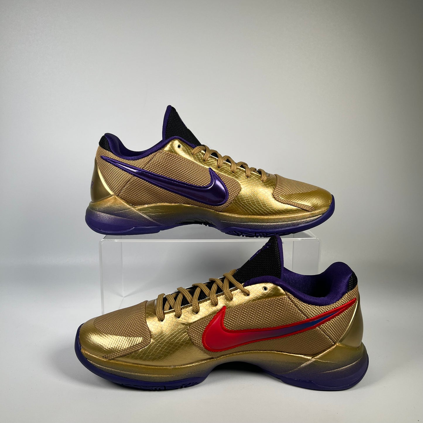 Nike Kobe 5 Undefeated Hall of Fame (2021) Size 9.5 USED s17964