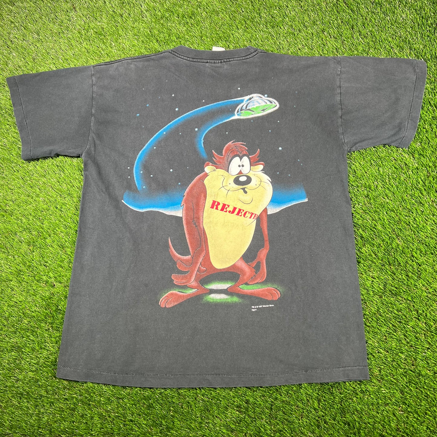1997 Taz Alien Abduction AOP Black Tee Size Large USED v16950