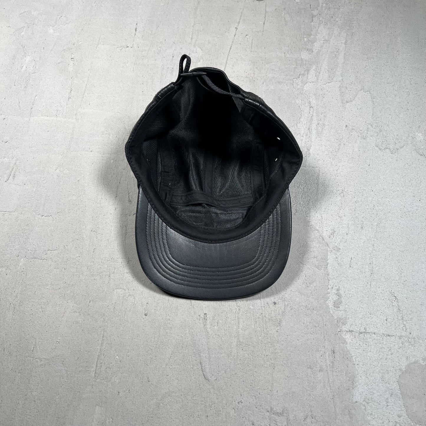 Supreme Leather Camp Cap (2016) USED x17538
