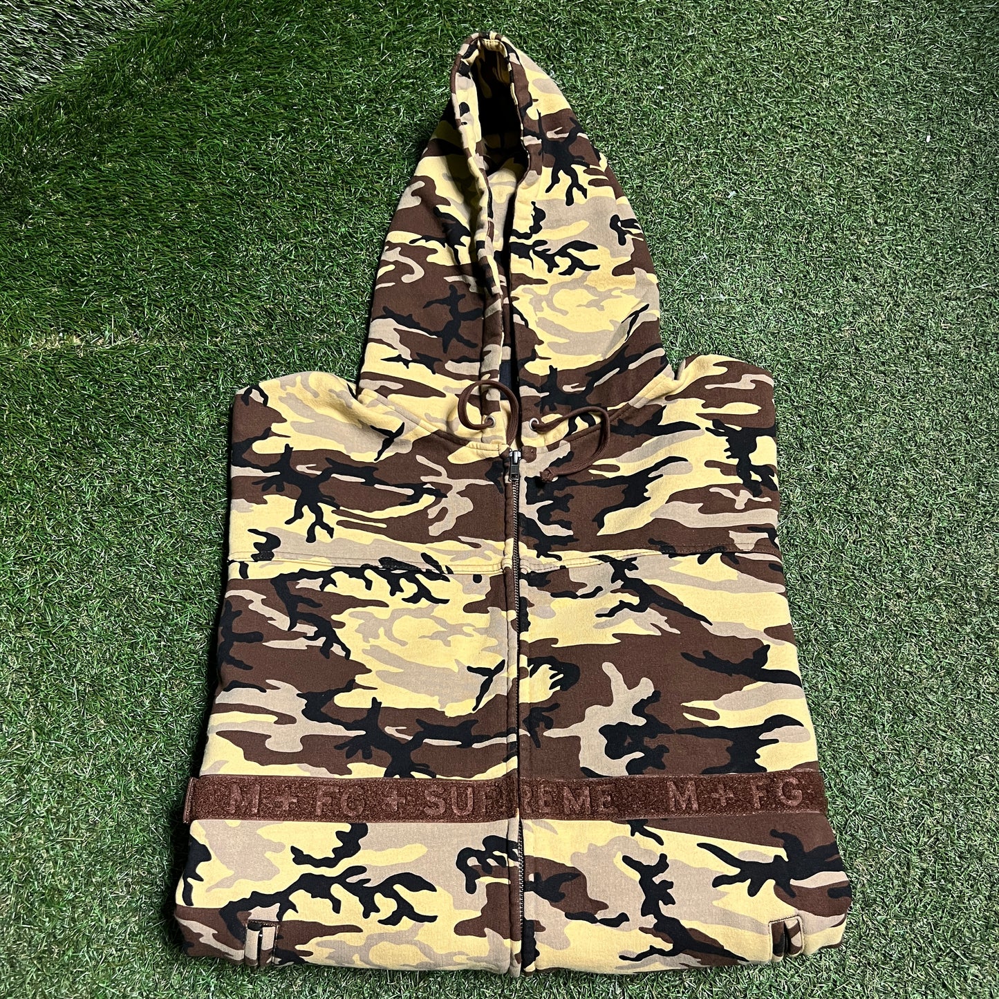 Supreme Marithe Francois Girbaud Zip Camo Hoodie Size XL NEW x14216