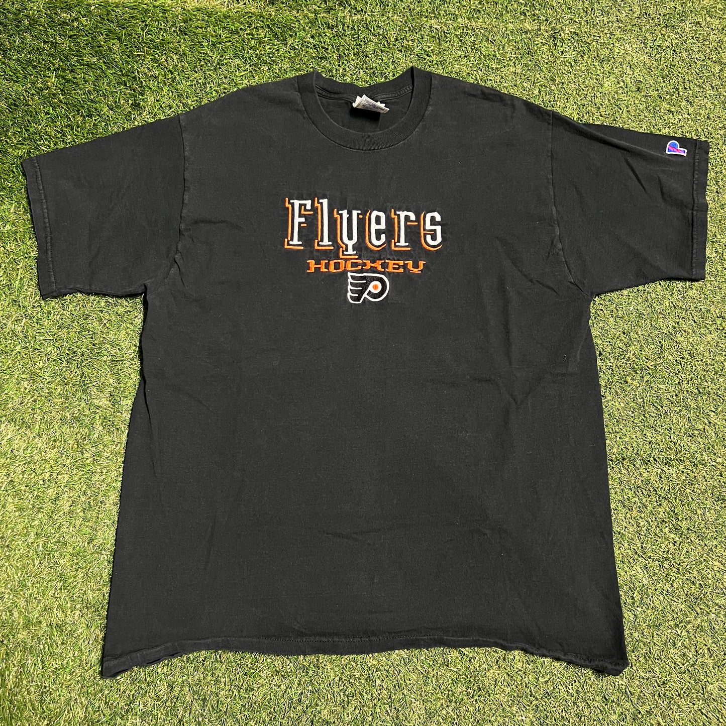 1990s Flyers Hockey Embroidered Logo Black Tee Size XL USED v16211