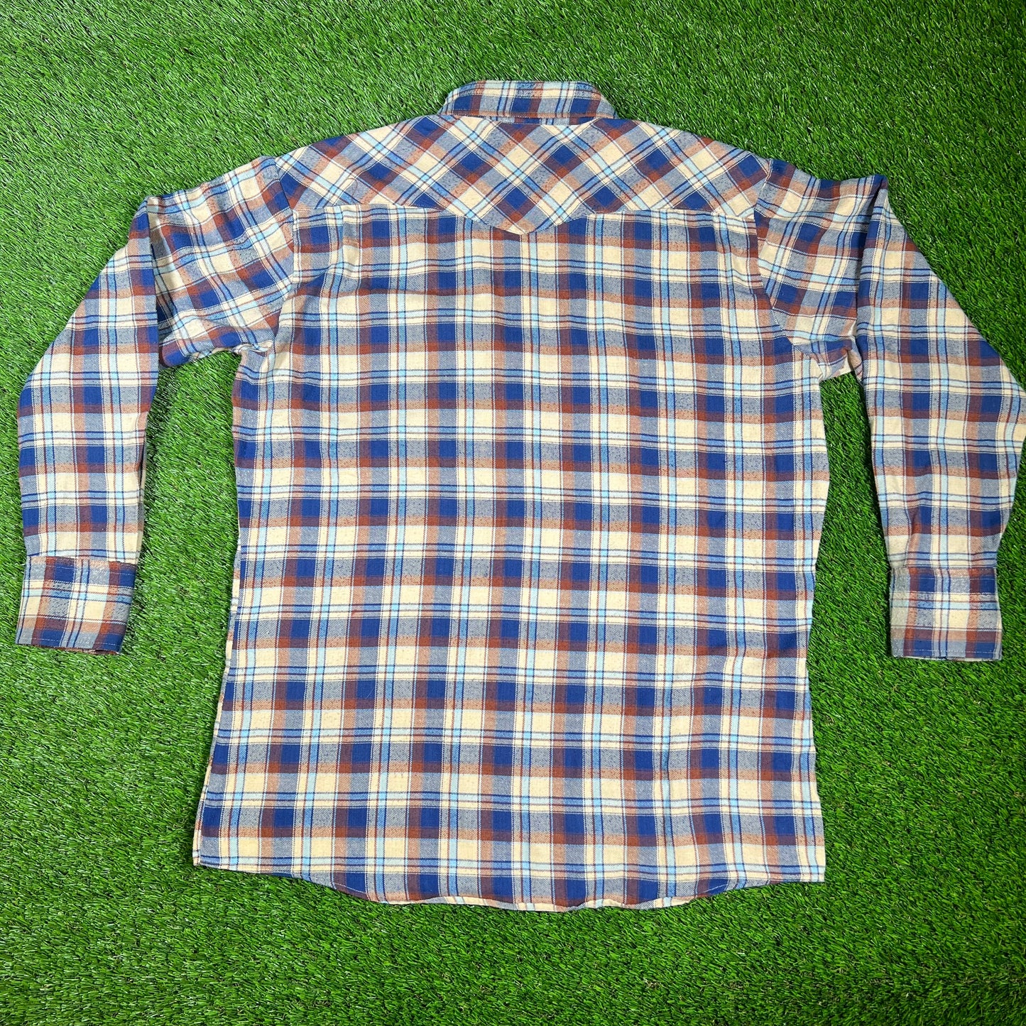 1980s Genuine Roebucks Button Up Blue/Tan Flannel Size Large USED v16532