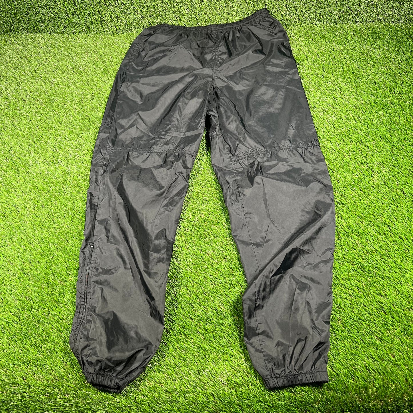 1990s Nike Plain Black Track Pants Size Large USED v16809