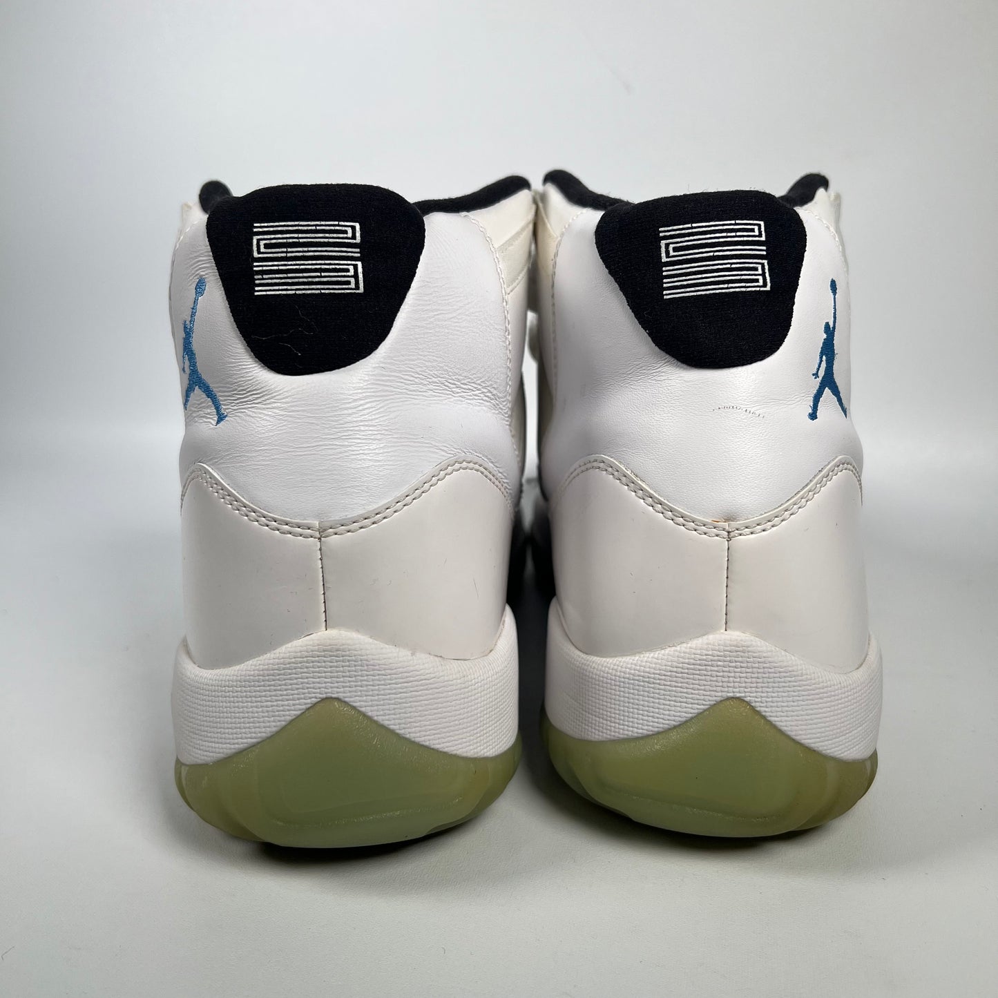 Jordan 11 Legend Blue (2014) Size 13 USED s17949