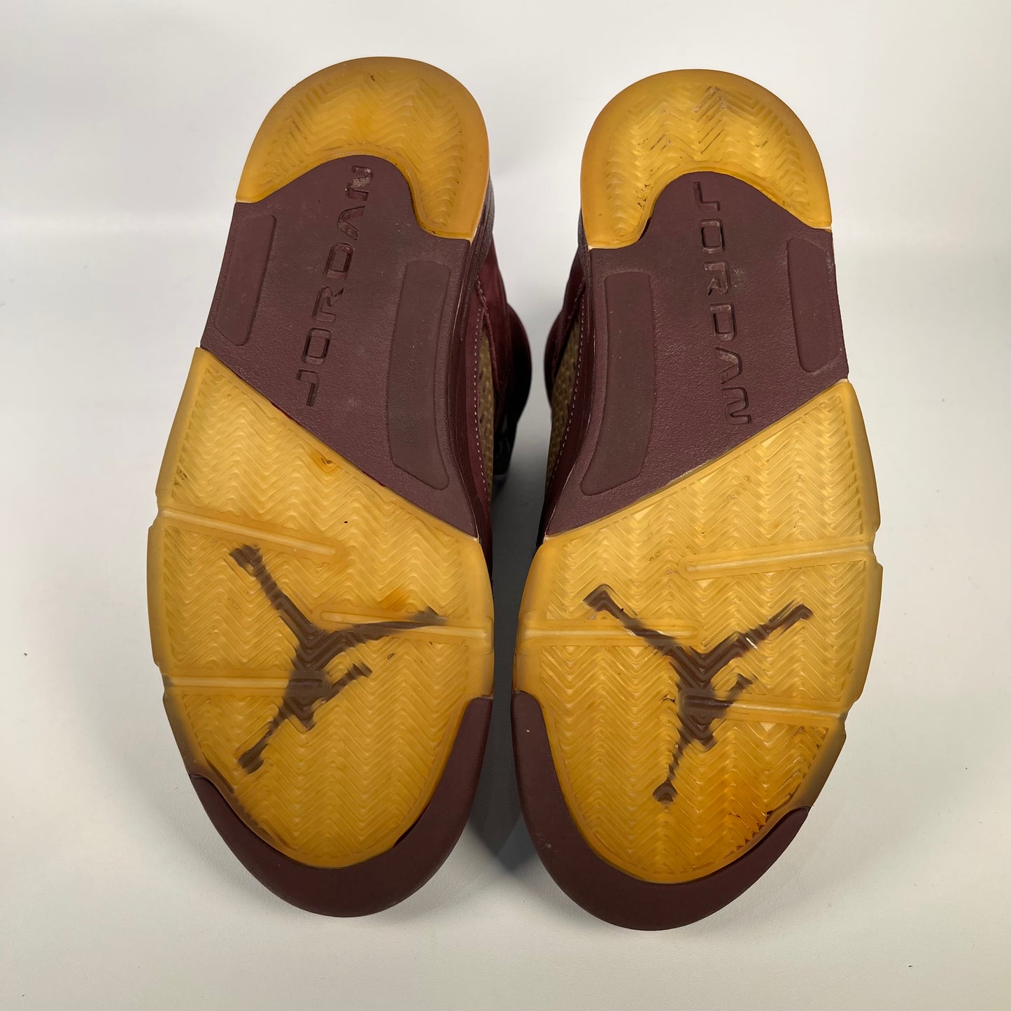 Jordan 5 Burgundy (2006) Size 9 USED s18248
