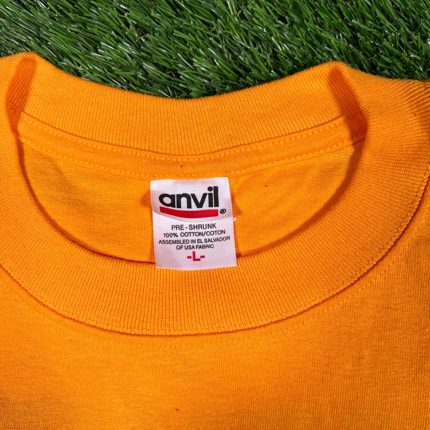 Y2K Dewalt Yellow Logo Tee Size Large USED v17498