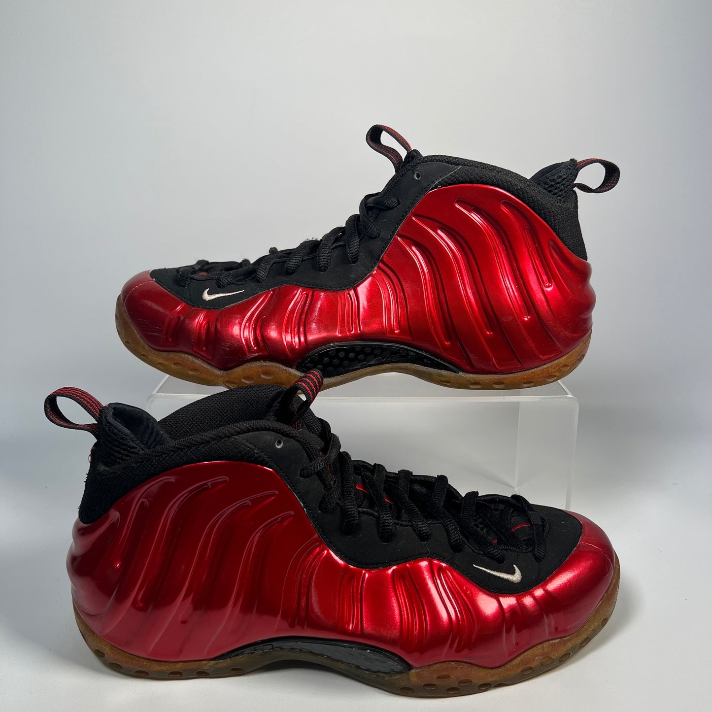 Nike Foamposite Metallic Red (2017) Size 10 USED s17703
