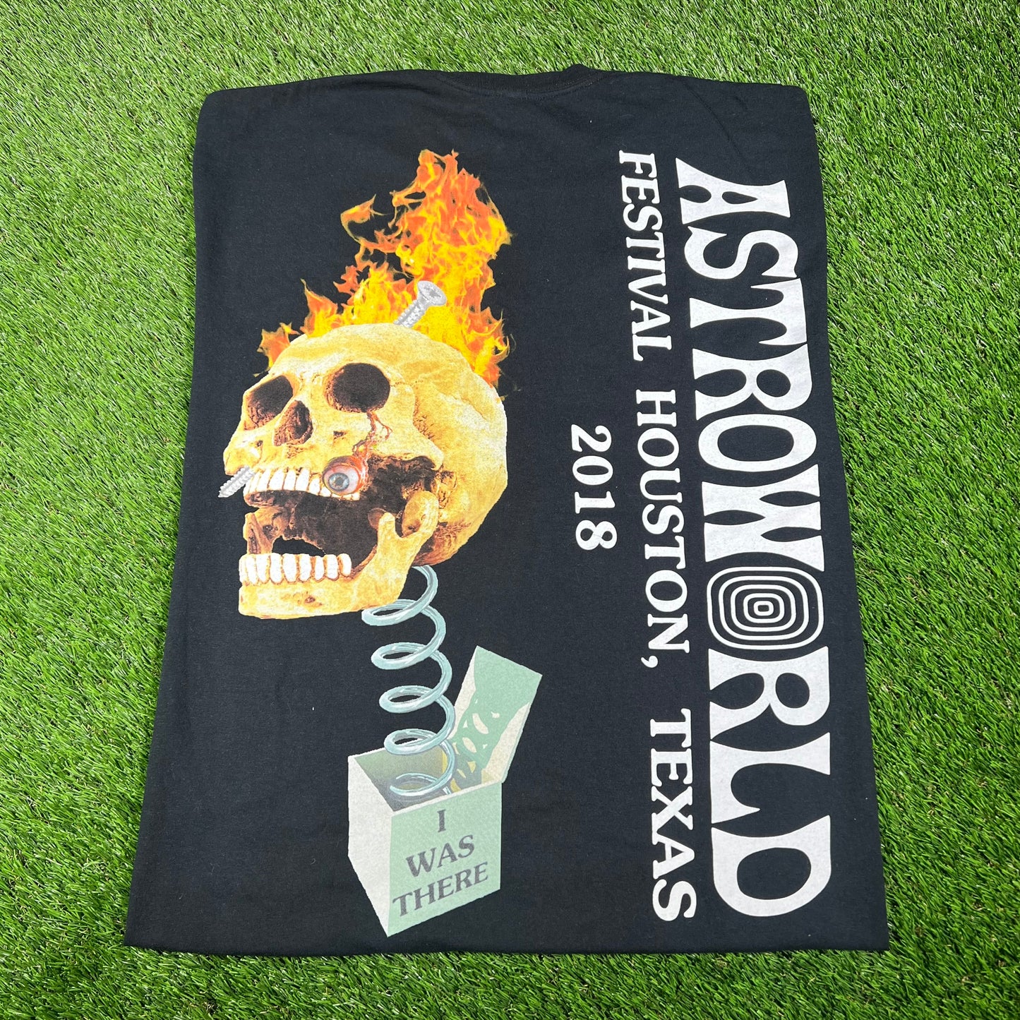 Travis Scott 2018 Astro World Fire Skull Black Tee Size Large USED x14529