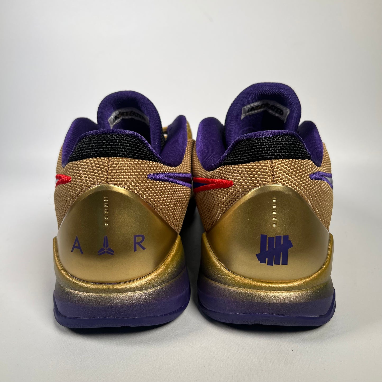 Nike Kobe 5 Undefeated Hall of Fame (2021) Size 9.5 USED s17964