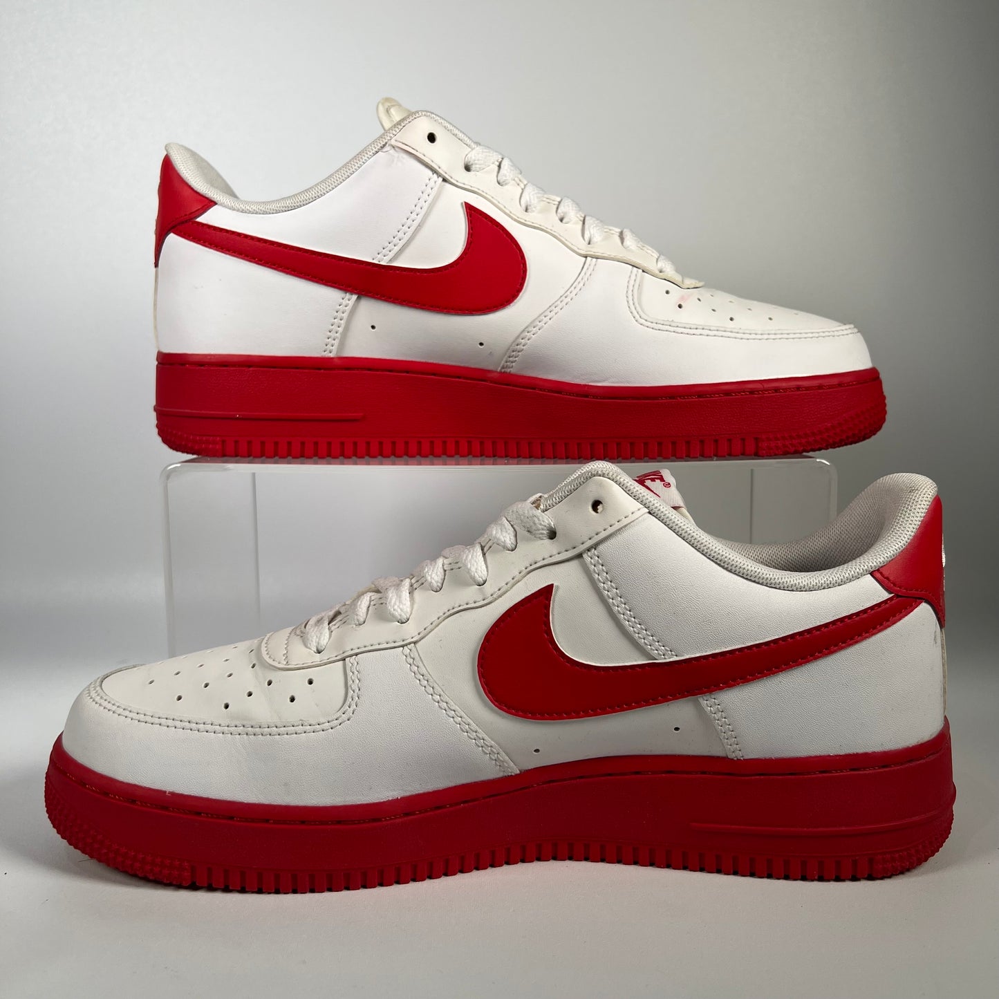 Nike Air Force One 1 White Red Midsole Size 10.5 USED s17429