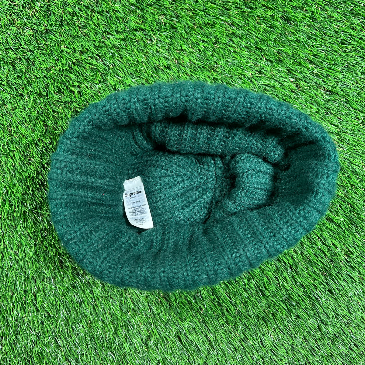 Supreme Ribbed Classic Logo Green Beanie (2024) USED x16494