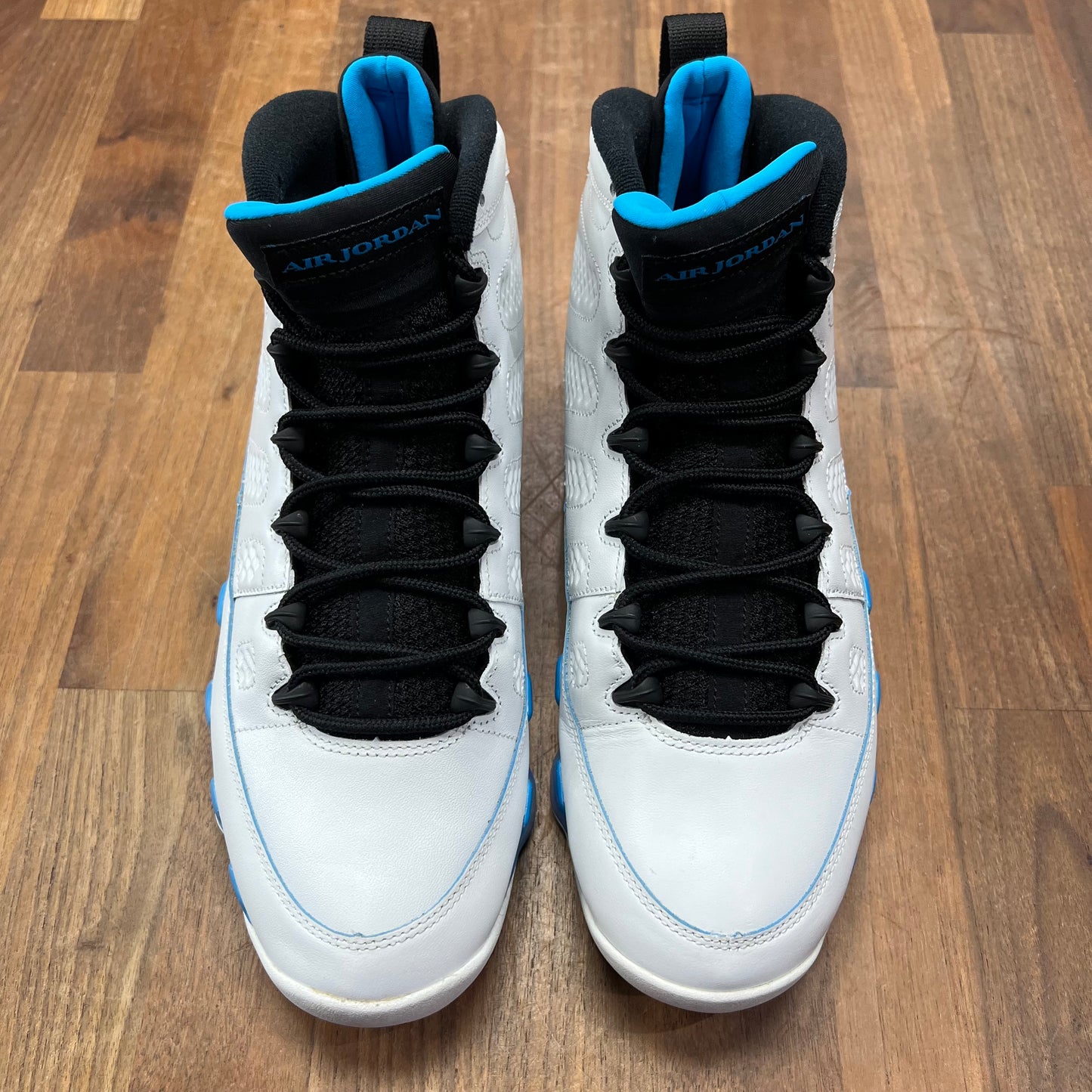 Jordan 9 Powder Blue 2024 Size 10.5 USED s16377